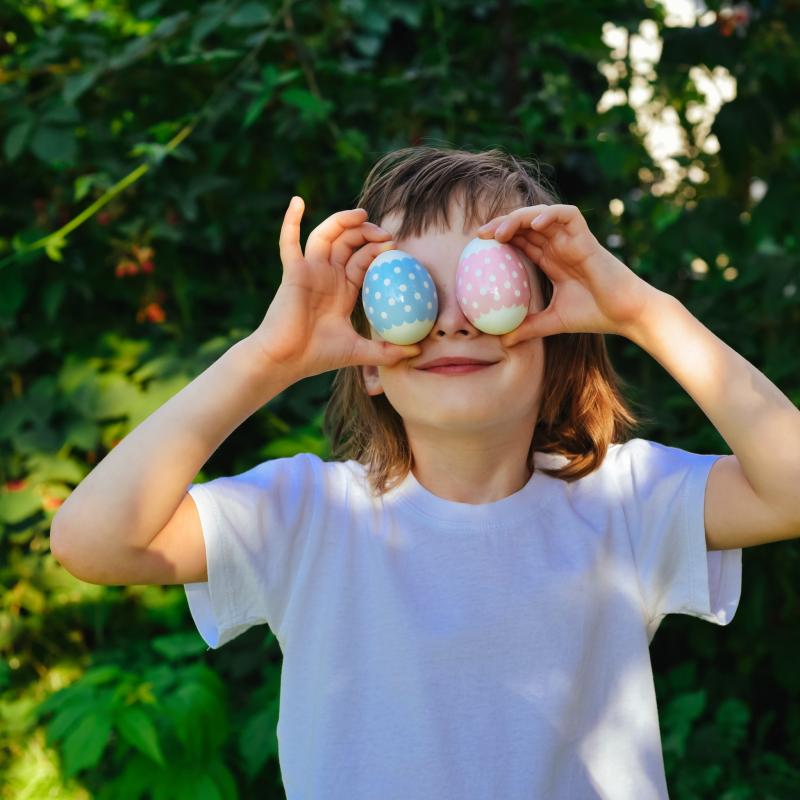 Het is weer tijd voor gezelligheid, eieren zoeken én --- goed kijken natuurlijk!😉